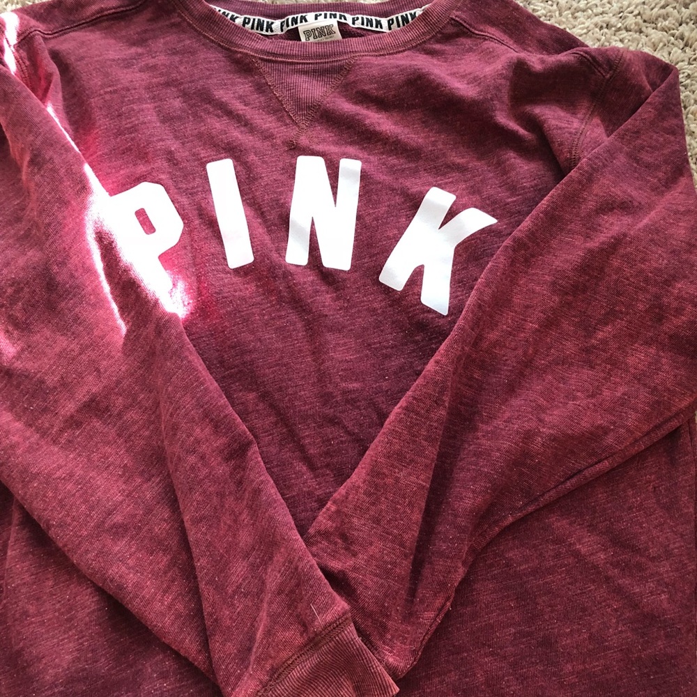 Red VS PINK long sleeve! SUPER COMFY!